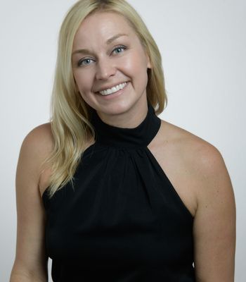Portrait of Tammy Lambert, REALTOR®.